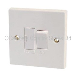 Dencon Switched Fused Spur 13 Amp