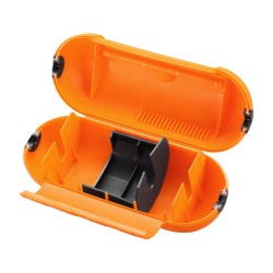 Masterplug Antisplash Plug & 1 Gang Socket Cover