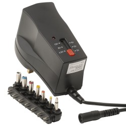 Masterplug Multi Voltage Adaptor