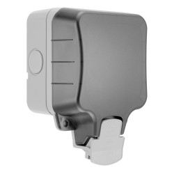 BG Weatherproof Socket 1G 13A Switched Single IP66