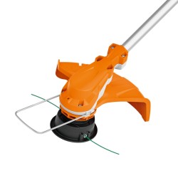 Stihl AK Cordless System Strimmer FSA60R