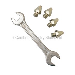 Liveryman Horseshoe Studs Standard Tungsten Tip 4 Pack